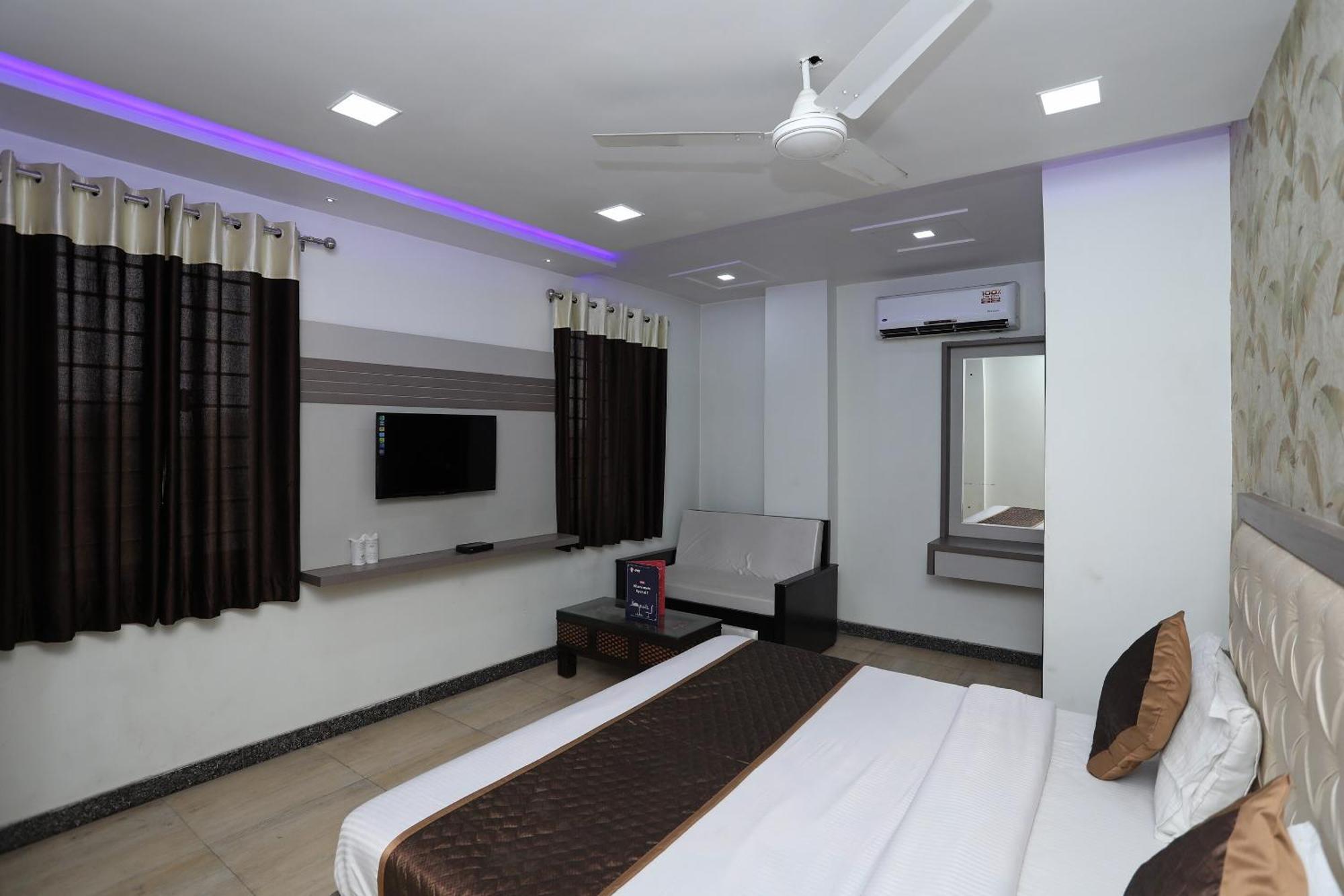 Hotel Vaishnavi Heritage Inn Agra  Extérieur photo